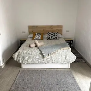 https://oasis-lora-naranjos.es-andalucia.com